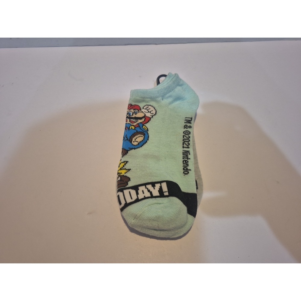 2 Pair Nintendo SUPER MARIO BROS & LUIGI No Show Socks Size Small Womens/kids